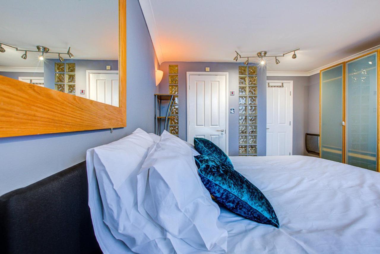 Statera Apartments - Thames View ลอนดอน ภายนอก รูปภาพ